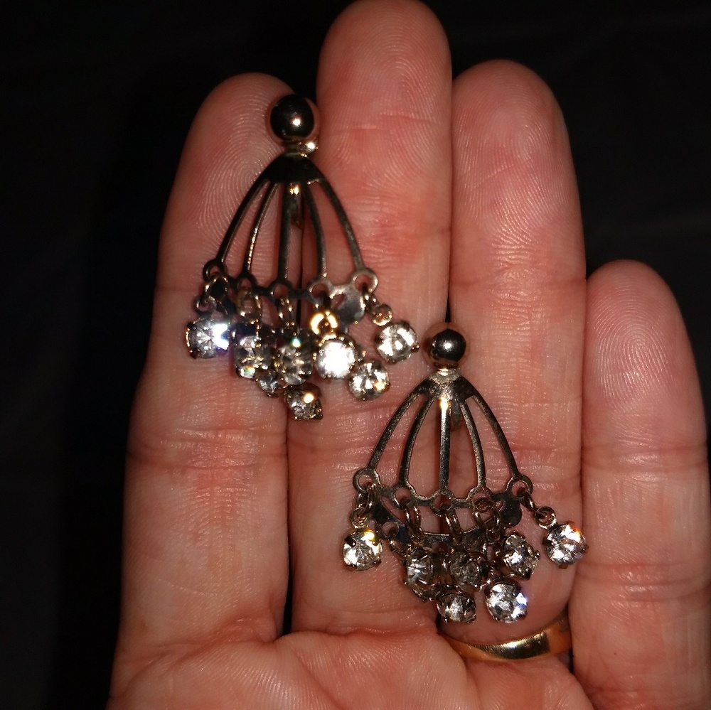 Vintage Screw Back Rhinestone Chandelier Earrings